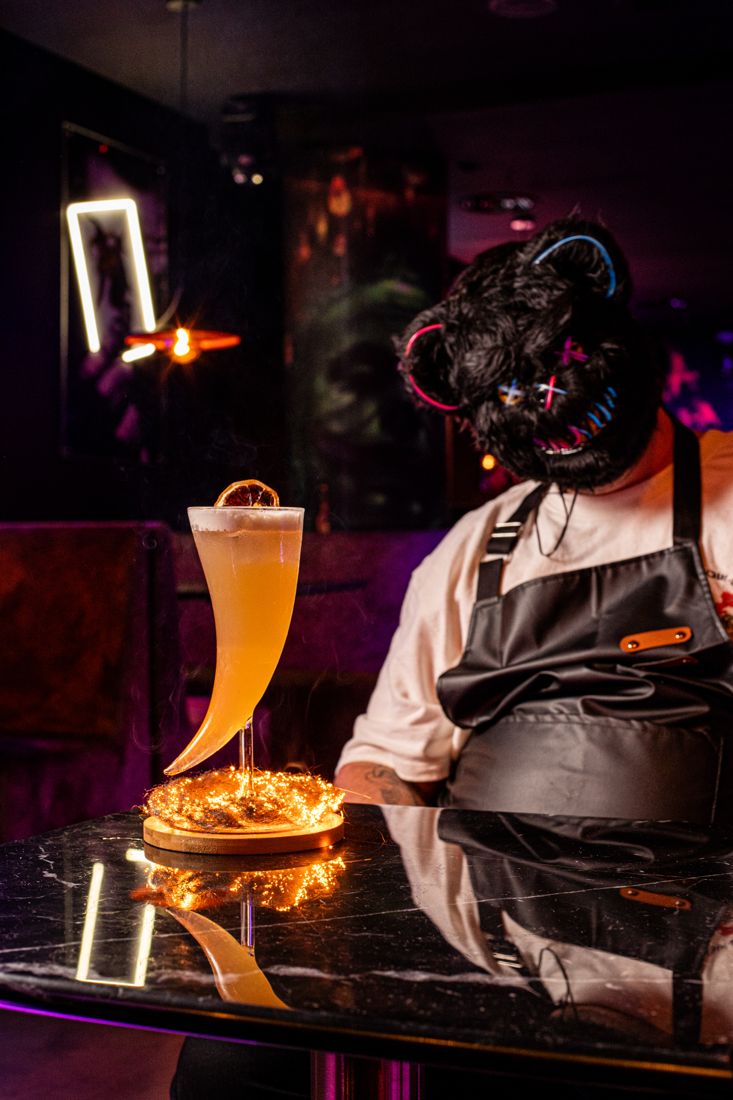 Cocktail Smoking Horn